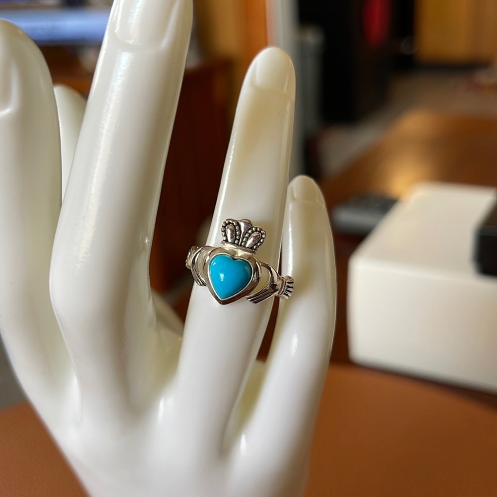 JMH Jewelry Sleeping Beauty Turquoise Sterling Silver Claddagh Ring.